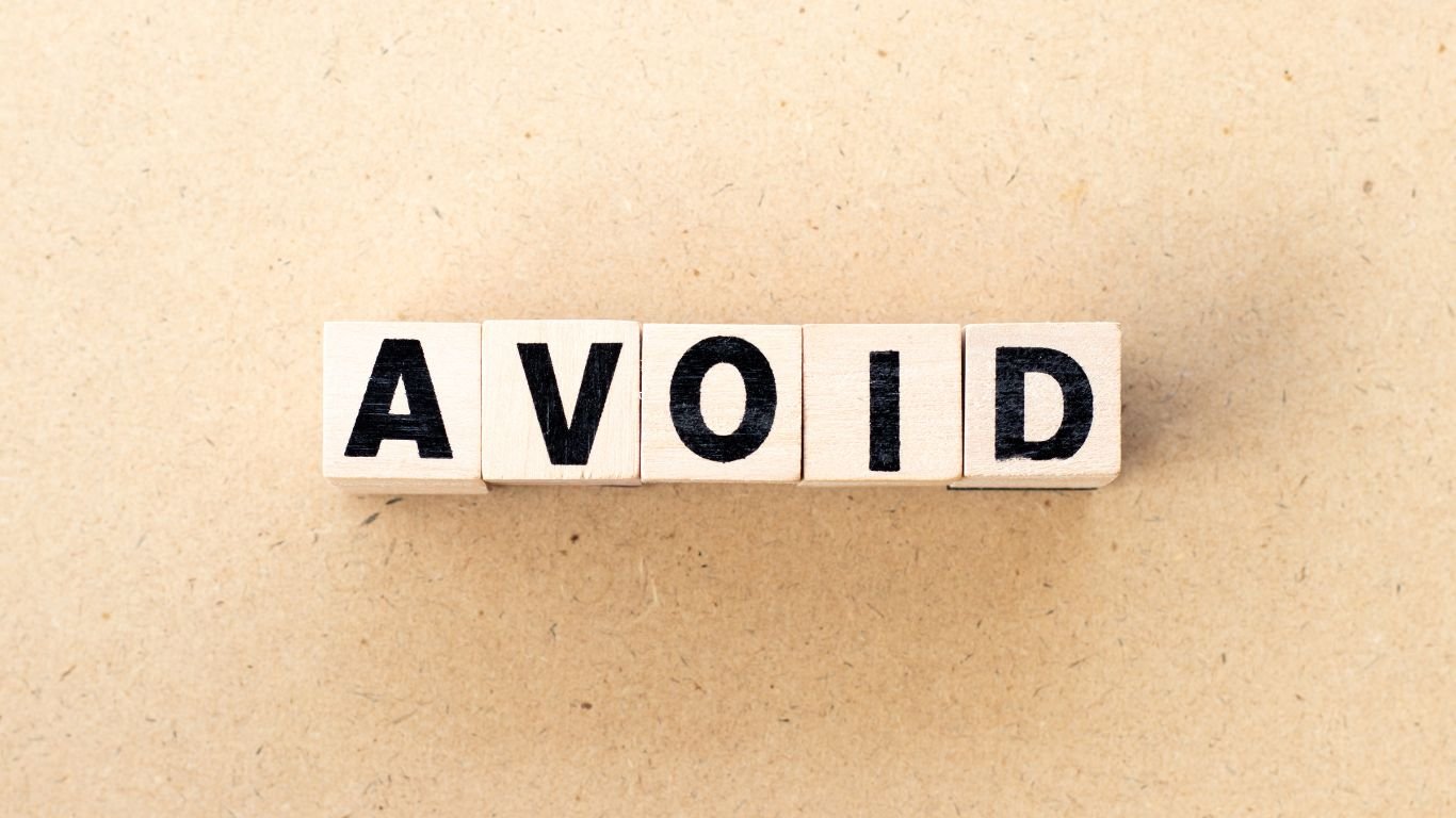 7 Common Mistakes to Avoid When Selling Your Home Fast